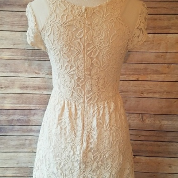 UO Coincidence & Chance Ivory Lace Mini Dress Med - Picture 2 of 6